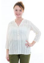 Blouse femme broderies et boutons nacre face