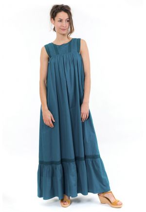 Robe longue romantique dentelle bleue face