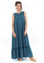 Robe longue romantique dentelle bleue face