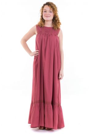 Robe maxi boheme dentelle rose face