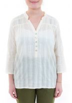 Blouse femme broderies et boutons nacre zoom