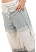 Pantalon femme fluide jambe fendue