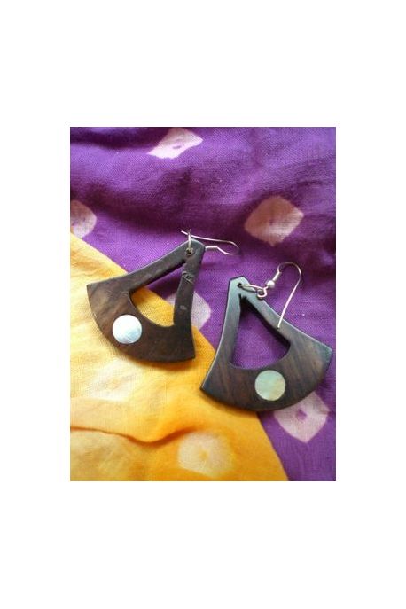 BO650 boucle d oreille bois et nacre