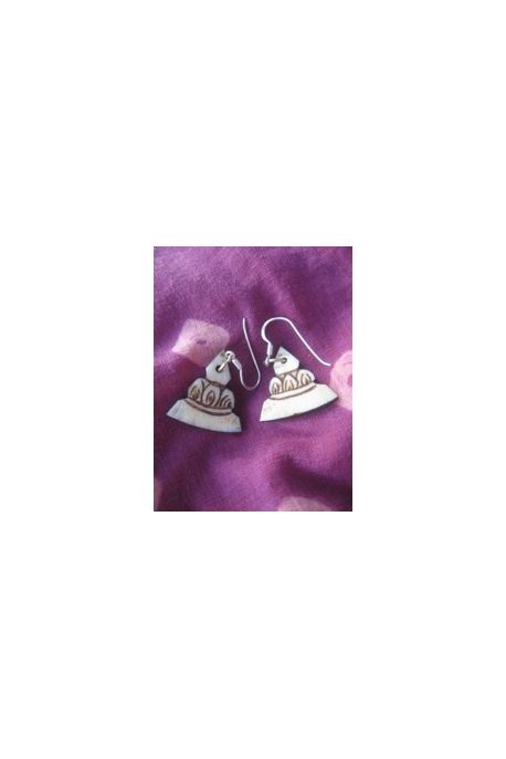 BO7008 Boucle d oreille os de buffle nepalais