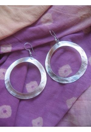 BO627 boucles d oreilles nacre grand anneau