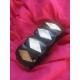 BR903 bracelet resine noir et triangle nacre blanc