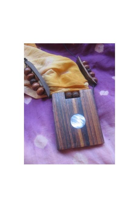 CO113 collier bois rectangle et rond de nacre perles de bois 2