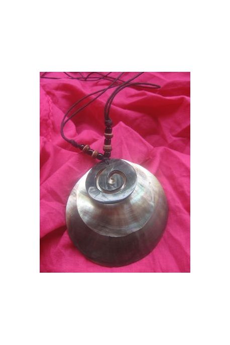 CO626 collier nacre double rond et spiral de nacre