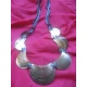 CO660 collier 7 demi lune de nacre
