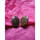 BO7021 Boucle d oreille os de buffle nepalais croix tibetaine ov