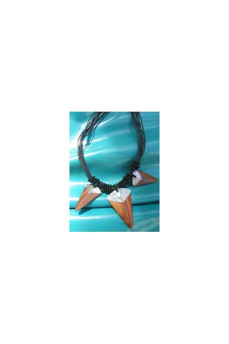 CO108 collier bois nacre rond reglable